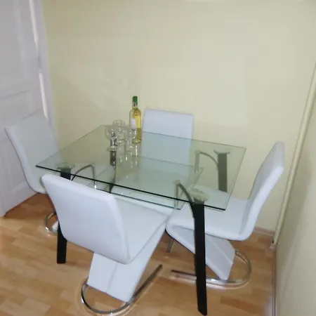 Appartement Muna - Pella